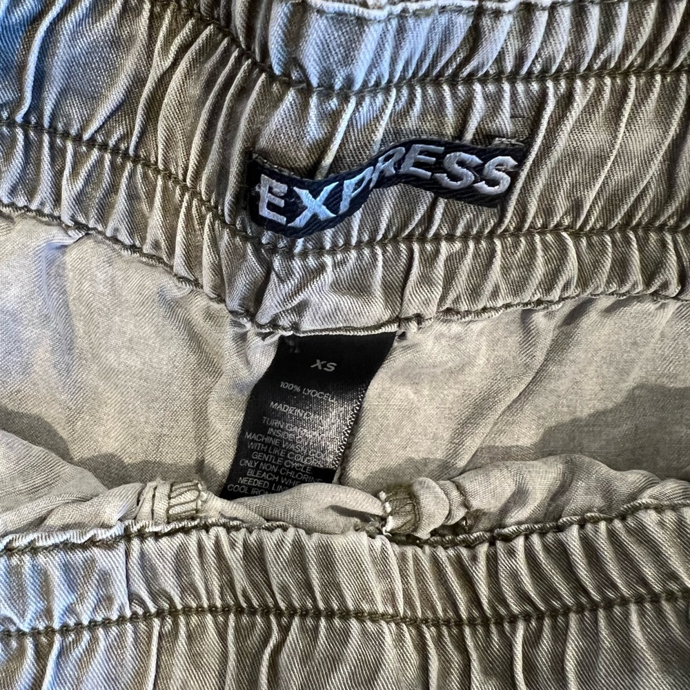 Express Green Drawstring Shorts Size Xs - image 3